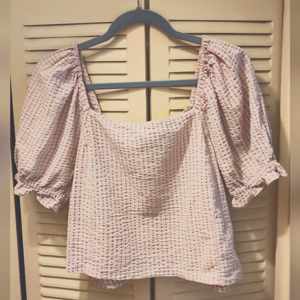 Puffy Sleeve Blouse